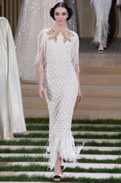 Chanel Spring 2016 Couture Look 70