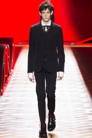 Dior Homme Fall 2016 Look 1