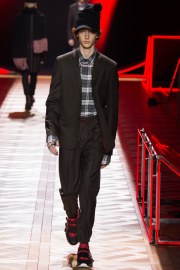 Dior Homme Fall 2016 Look 35