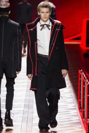 Dior Homme Fall 2016 Look 9