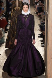 Valentino Fall 2016 Couture Look 35