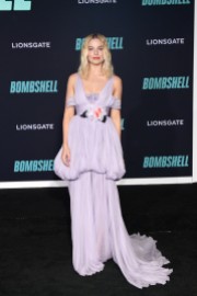 Margot Robbie in Giambattista Valli Fall 2019 Couture-3